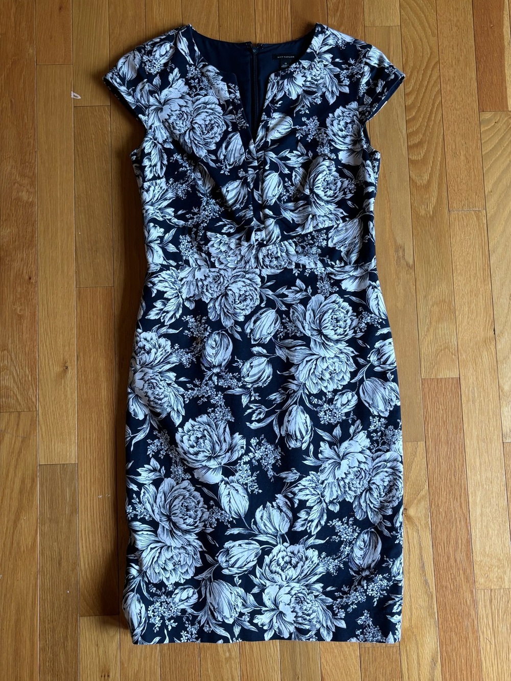 Ann Taylor Navy and White Floral Midi Sheath Dress
